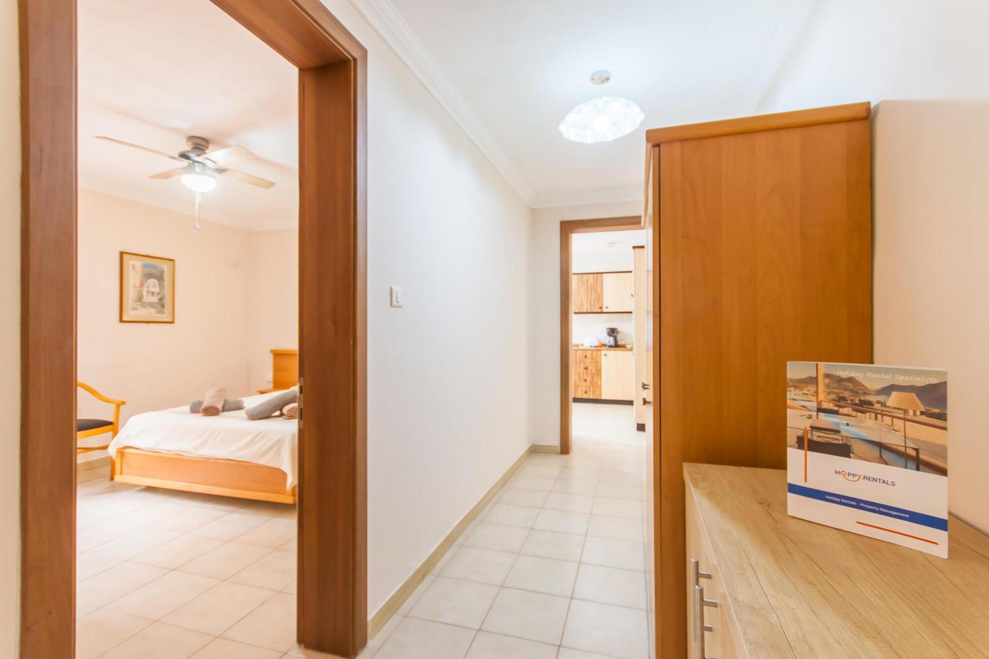Villa & Pool Apartments In Mellieha Bay Εξωτερικό φωτογραφία