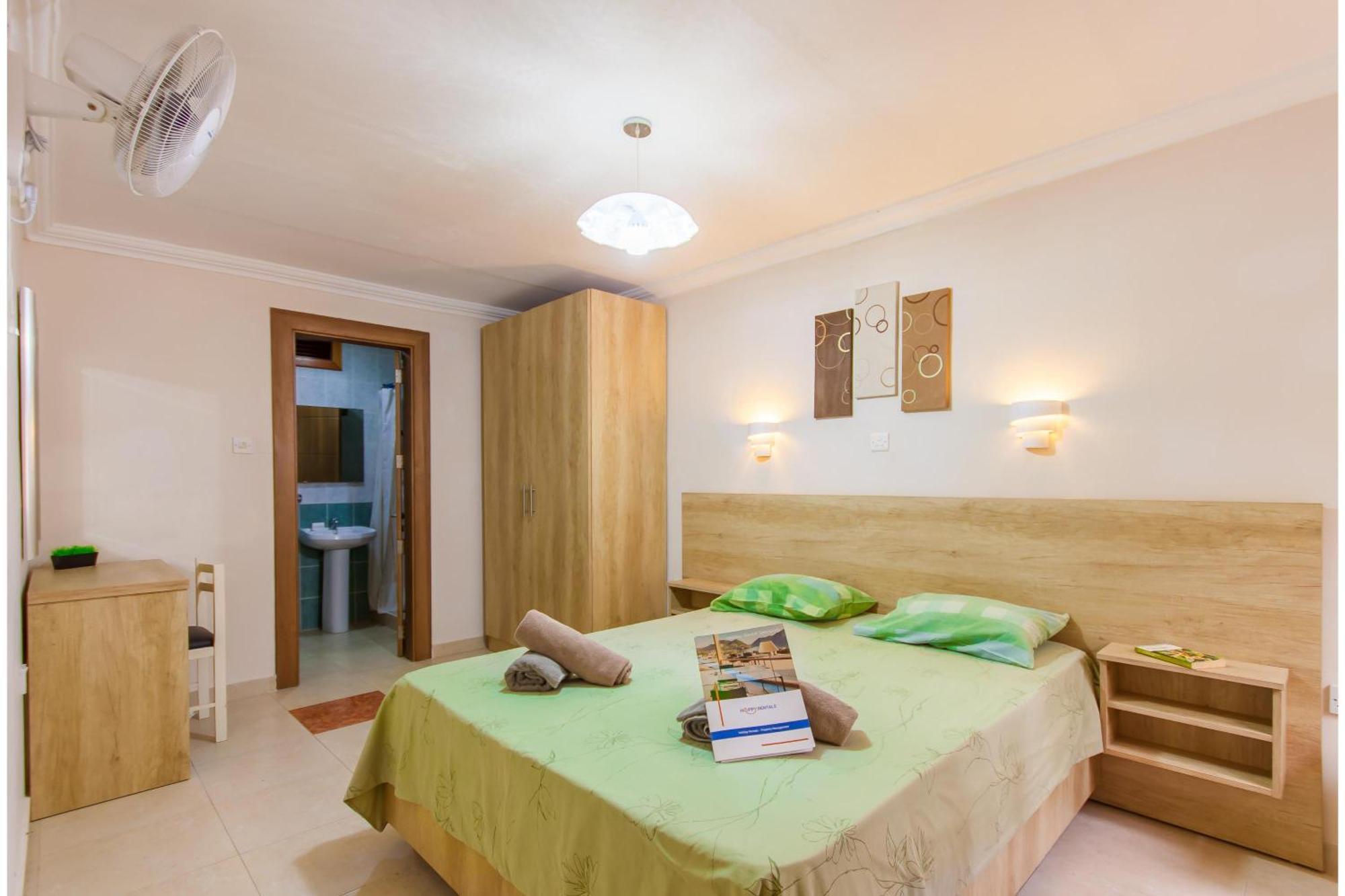 Villa & Pool Apartments In Mellieha Bay Εξωτερικό φωτογραφία
